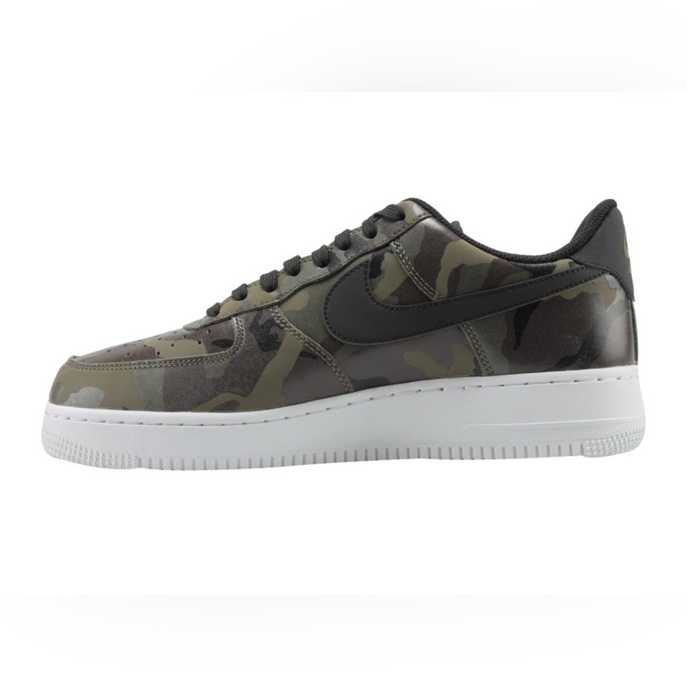 NIKE AIR FORCE 1 LV8 CAMOUFLAGE LOW TOP SNEAKERS WITH WHITE BOTTOM US SIZE 9.5 M - Picture 4 of 15